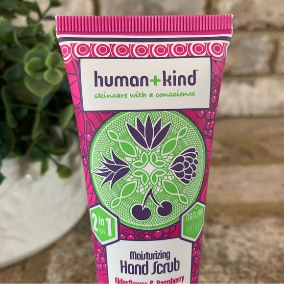 ✨$5✨ Human + Kind | Elderflower & Raspberry Moisturizing Hand Scrub - Picture 2 of 8